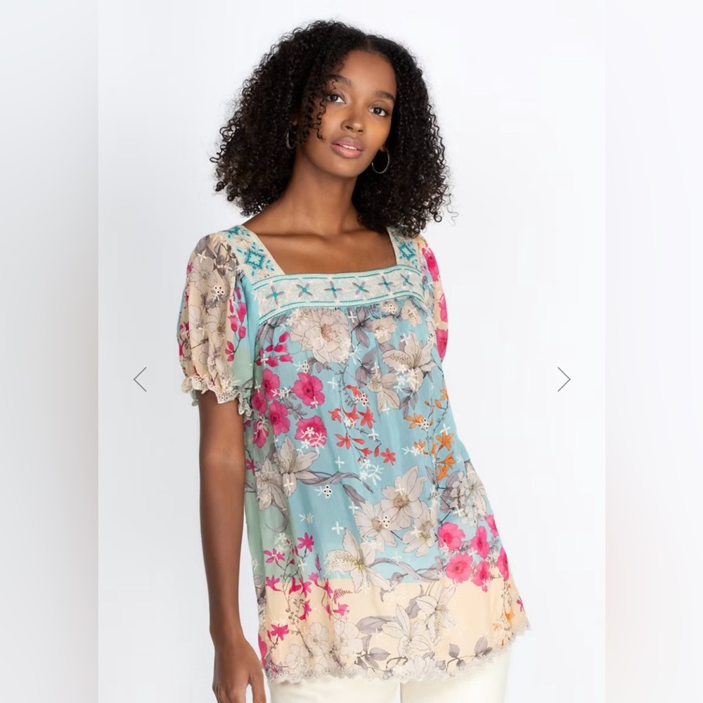 Johnny Was Peppermint Padme Boho Pale Green Floral Top